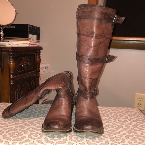 Frye size 6.5 women’s boots. - Picture 2 of 8